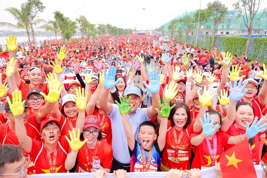 Hơn 21.000 người tham gia đường chạy “Việt Nam tôi đó” - 4