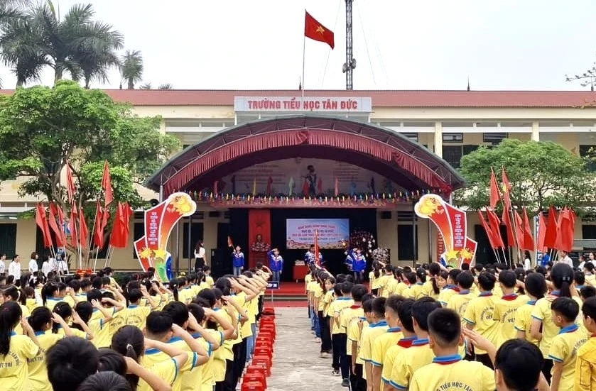 Phu Tho៖ សាលាបឋមសិក្សា Tan Duc ចូលឆ្នាំសិក្សាថ្មីប្រកបដោយទំនុកចិត្ត