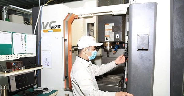 Improving the capacity of supporting industry enterprises
