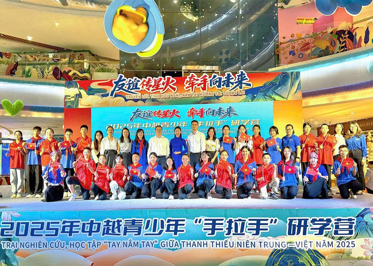 Friendship exchange "Yunnan Red Research Journey between Vietnamese and Chinese youth" in 2025