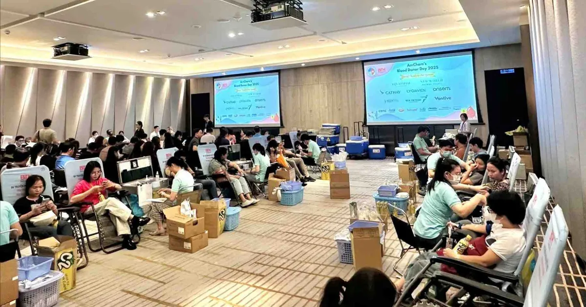 요청에 응해 AmCham HCMC 자원봉사자들은 658단위의 혈액을 기증했습니다.
