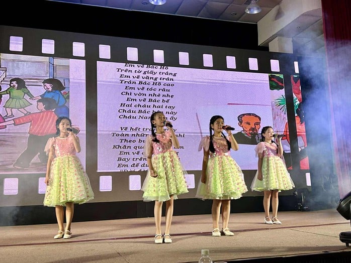 Dư âm sâu lắng 