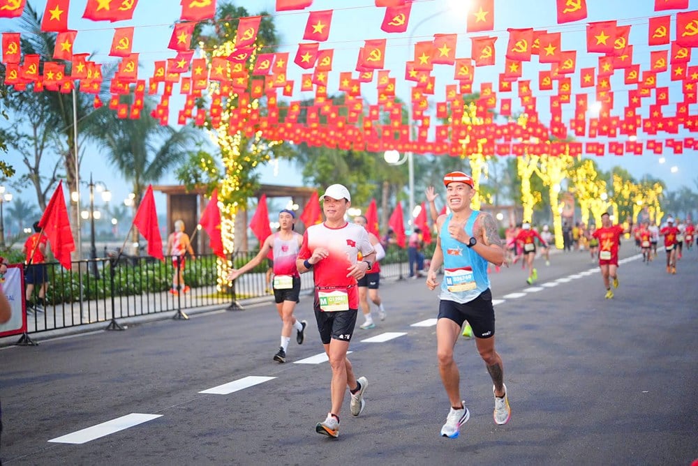 21.529 người cùng chạy vì một Việt Nam mạnh mẽ, vì một tương lai xanh - ảnh 5