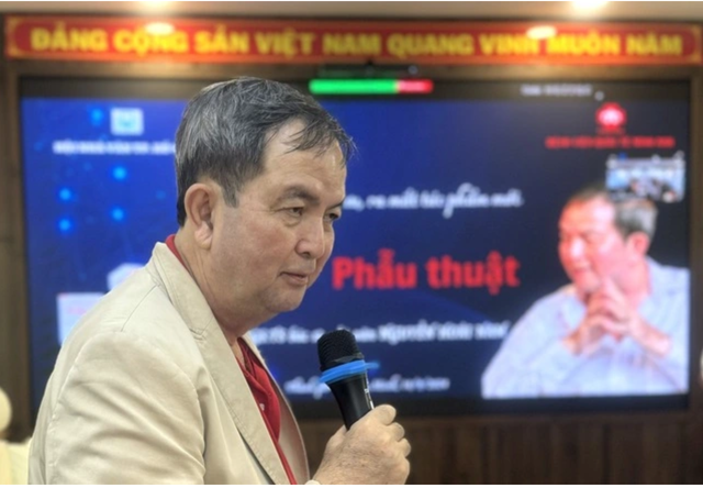“អ្នកនិពន្ធ ង្វៀន ហូយណាំ មានបេះដូងដែលលោតមិនសម្រាប់តែគាត់” - រូបថត ២.