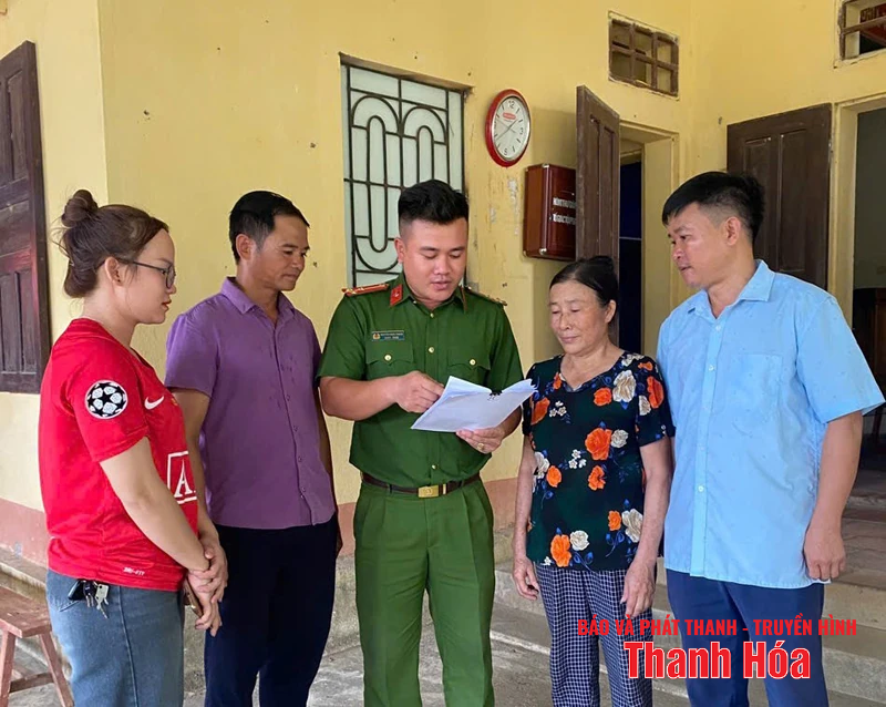 នគរបាល​ឃុំ​កៀន​ថូ ផ្សព្វផ្សាយ​អប់រំ​ផ្សព្វផ្សាយ​ច្បាប់​ដល់​ប្រជាពលរដ្ឋ
