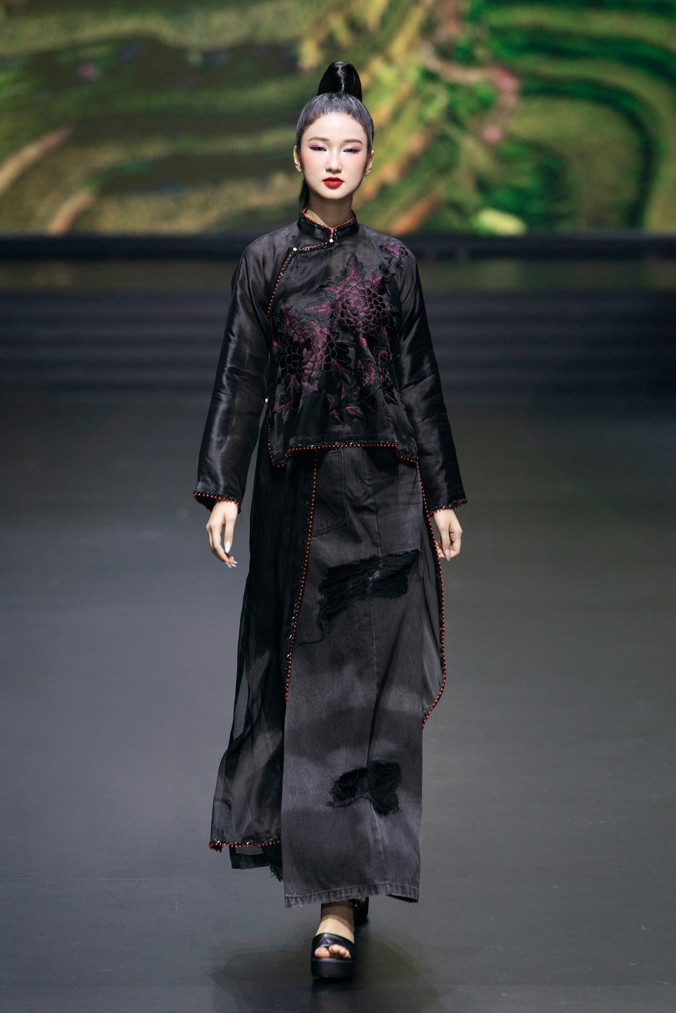 6-men's-looks-in-the-magical-collection-of-designer-vu-viet-hajpeg.jpg