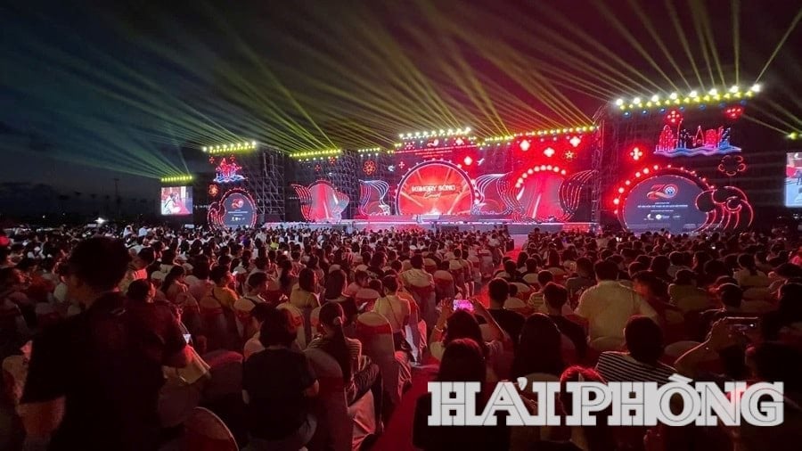 song-bieu-dien2(2).jpg