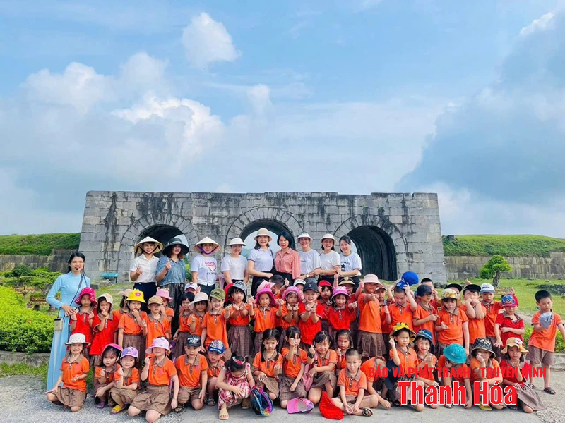 De schoonheid van het land en de mensen van Tay Do