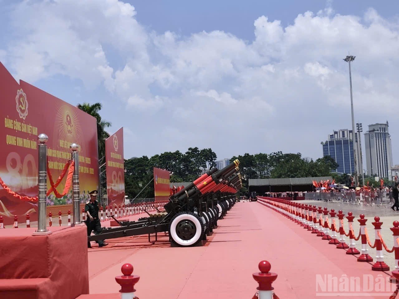 ndo_br_anh-phao-1.jpg