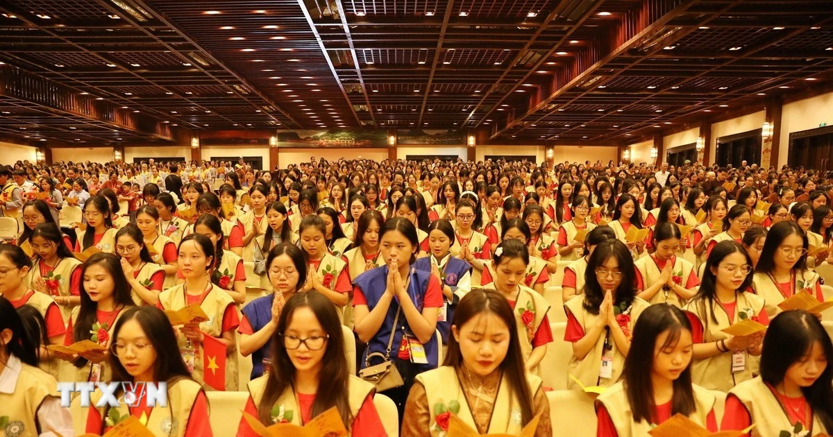5.000 người dự Pháp hội 'Vu Lan báo ân-80 năm độc lập' tại Ninh Bình
