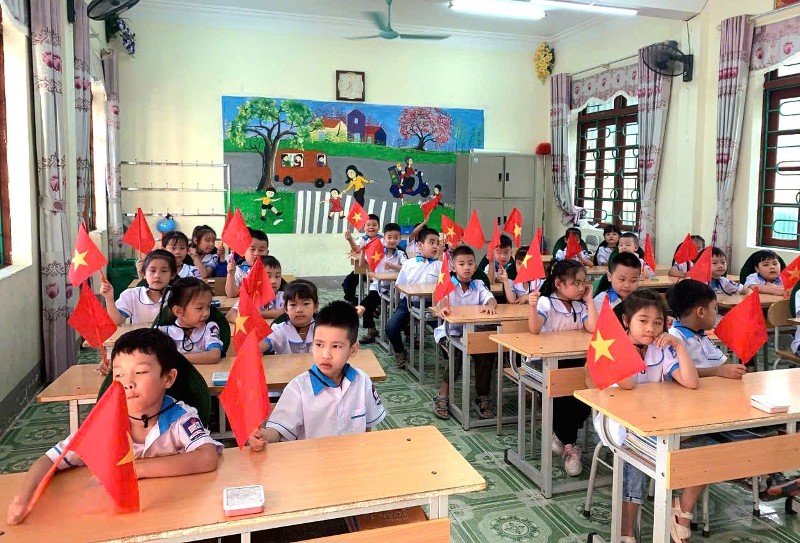Lai Chau: Los estudiantes de 1.º, 9.º y 12.º grado regresan a clases el 22 de agosto de 2025.