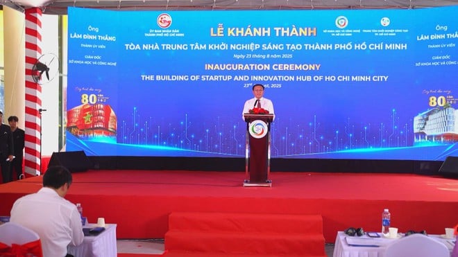 Khánh thành tòa nhà Trung tâm Khởi nghiệp sáng tạo TP.HCM  - Ảnh 1.