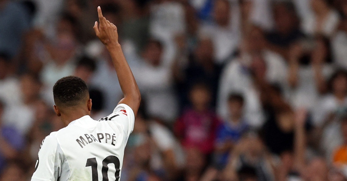 តើ Mbappe អាចយកឈ្នះលើបណ្តាសាលេខ 10 បានទេ?