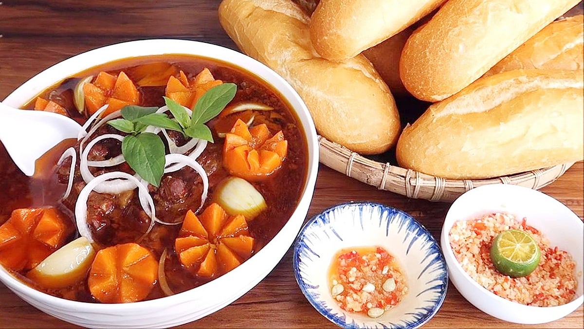 Món bò sốt vang. (Ảnh: Internet)