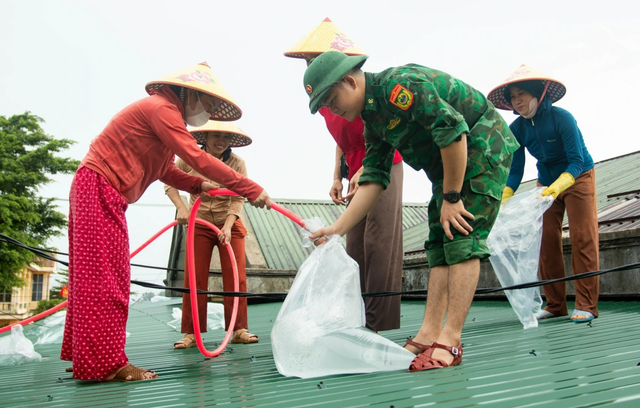 Quảng Trị cho học sinh nghỉ học từ ngày 25.8 để phòng tránh bão số 5- Ảnh 1.