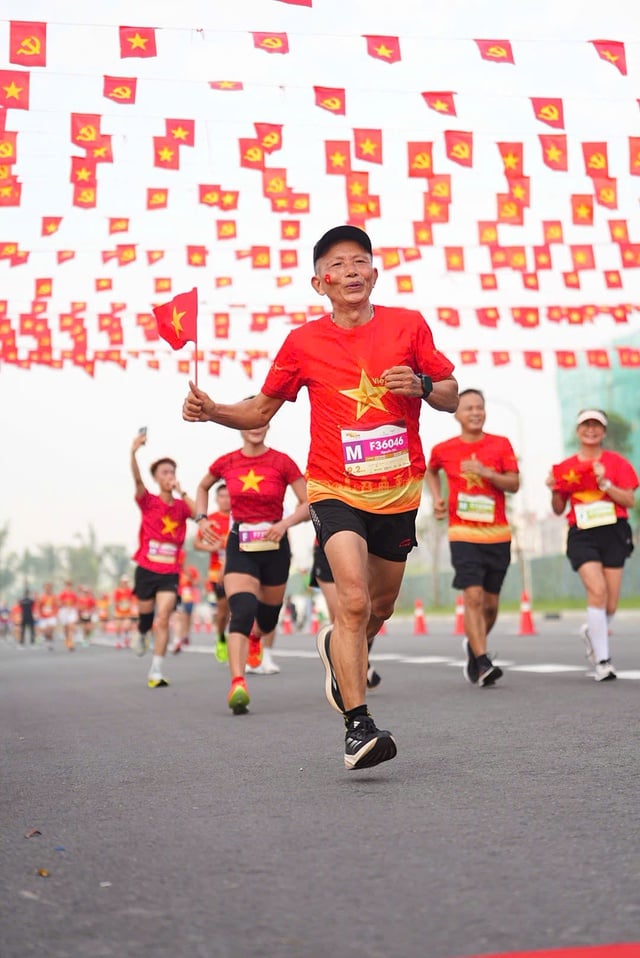 Giải chạy 'Việt Nam tôi đó' được xác lập kỷ lục có ý nghĩa rất đặc biệt- Ảnh 3.