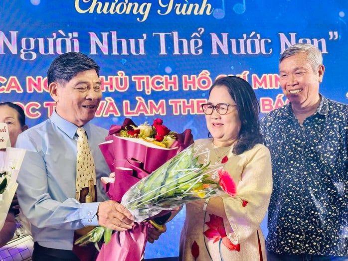 Dư âm sâu lắng 
