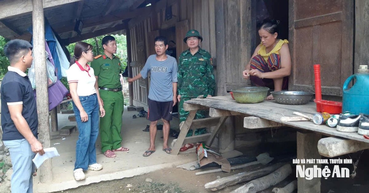 Many communes in the highlands of Nghe An urgently gathered villages and hamlets to plan for evacuating people to respond to storm No. 5.