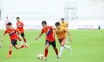 ក្រុម​ទាំង​៤​ដែល​ចូល​ដល់​វគ្គ​ពាក់​កណ្តាល​ផ្តាច់​ព្រ័ត្រ​ជម្រើស​ជាតិ U21 ត្រូវ​សម្រេច​លទ្ធផល​ដោយ​ការ​ទាត់​បាល់​ប៉េណាល់ទី (រូបថត X.H)