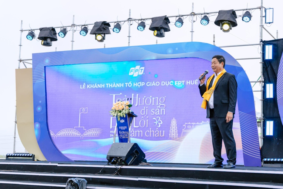 Tổ hợp giáo dục FPT tại Huế đón những học sinh đầu tiên - 4