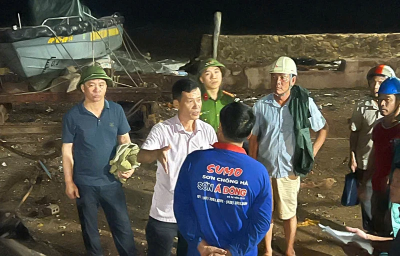 ប៉ូលីសខេត្ត Thanh Hoa ដាក់ចេញនូវវិធានការឆ្លើយតបយ៉ាងម៉ឺងម៉ាត់ចំពោះព្យុះលេខ ៥