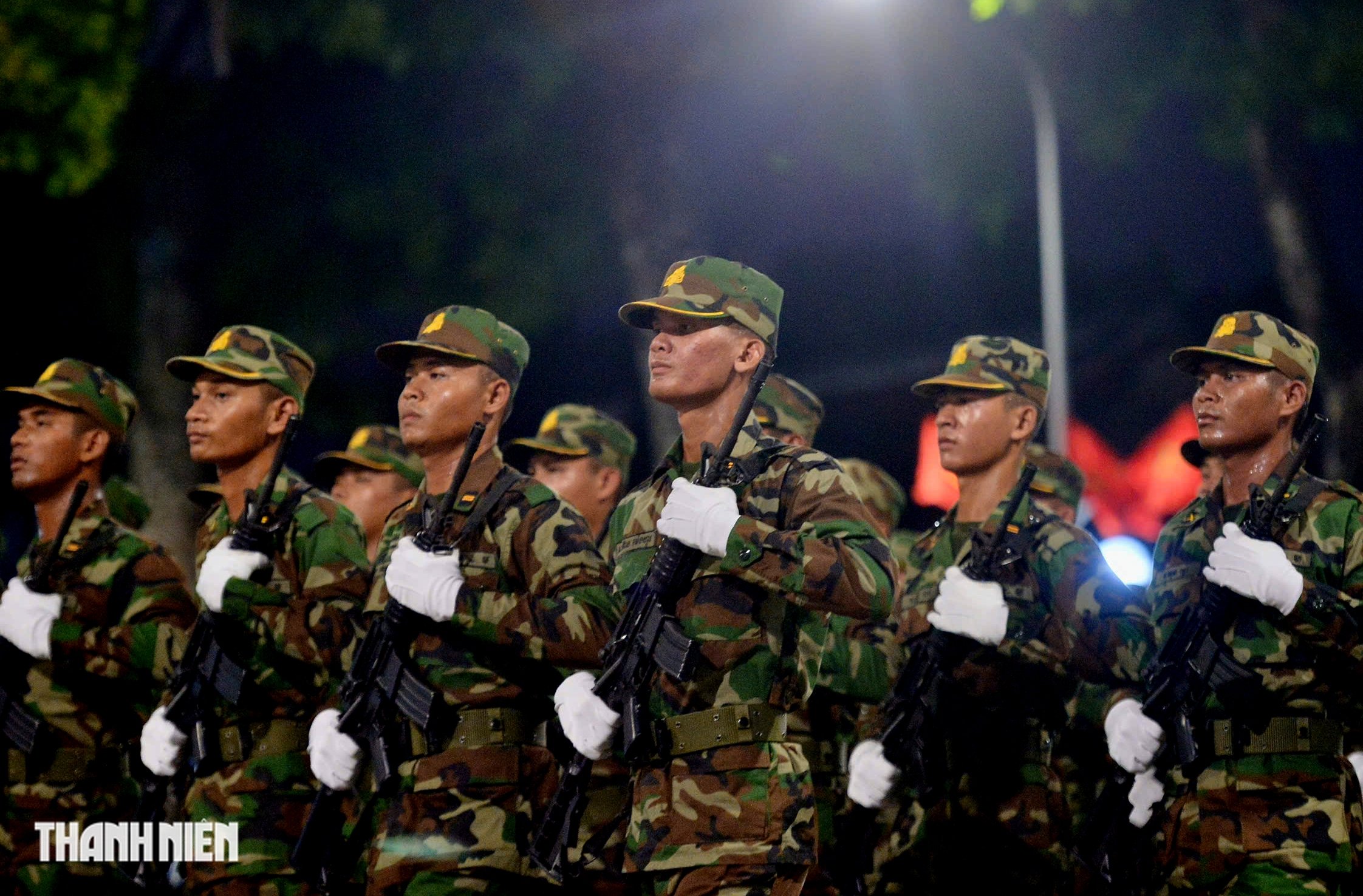 ទាហានរុស្ស៊ី ឡាវ និងកម្ពុជាចូលរួមដង្ហែនៅទីលាន Ba Dinh - រូបថត ១២.