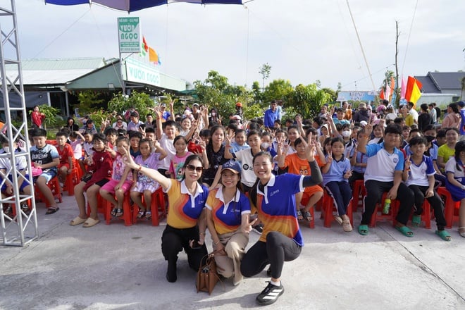 'នាងមច្ឆាតូច' Anh Vien បើកកម្មវិធីដ៏មានអត្ថន័យសម្រាប់កុមារ - រូបថត ៦.