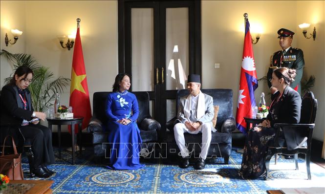 Further developing the traditional friendship between Vietnam and Nepal