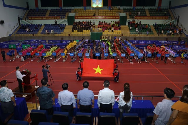 Khai mạc giải bóng bàn trẻ toàn quốc: Tìm nhân tài cho mục tiêu dài hạn- Ảnh 1.