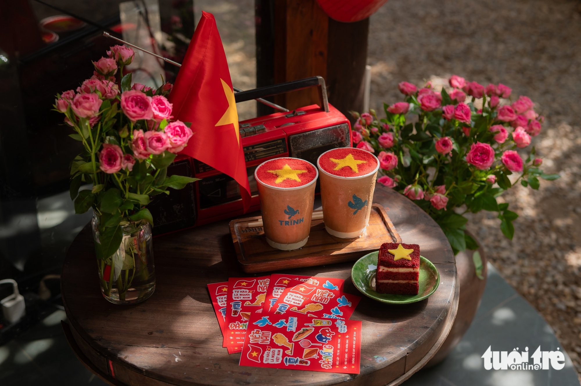 Da Nang youth 'hunt' for beautiful moments to celebrate National Day September 2