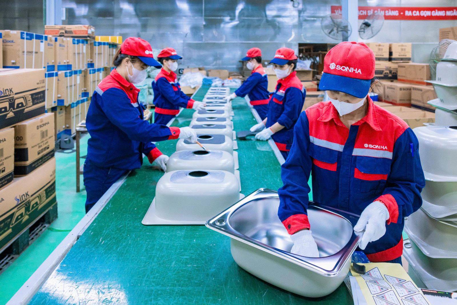 Đề xuất cắt giảm, đơn giản hóa khoảng 44% thủ tục hành chính thuế
