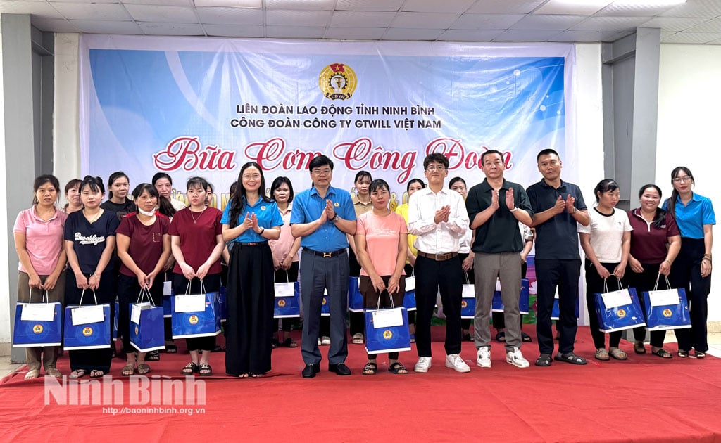 Gewerkschaftliches Essensprogramm für Mitarbeiter von GTWILL Vietnam Co., Ltd.