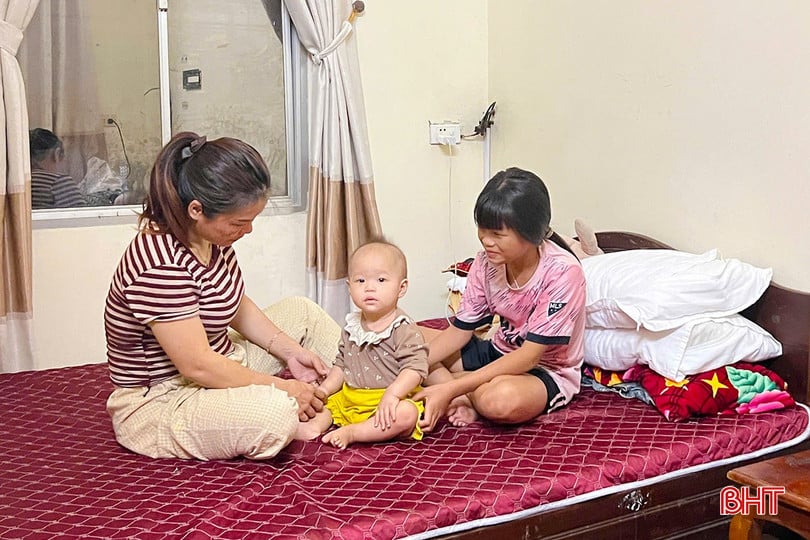 Chị Lan cùng các con an toàn tại Khách sạn Hai Thuỷ.