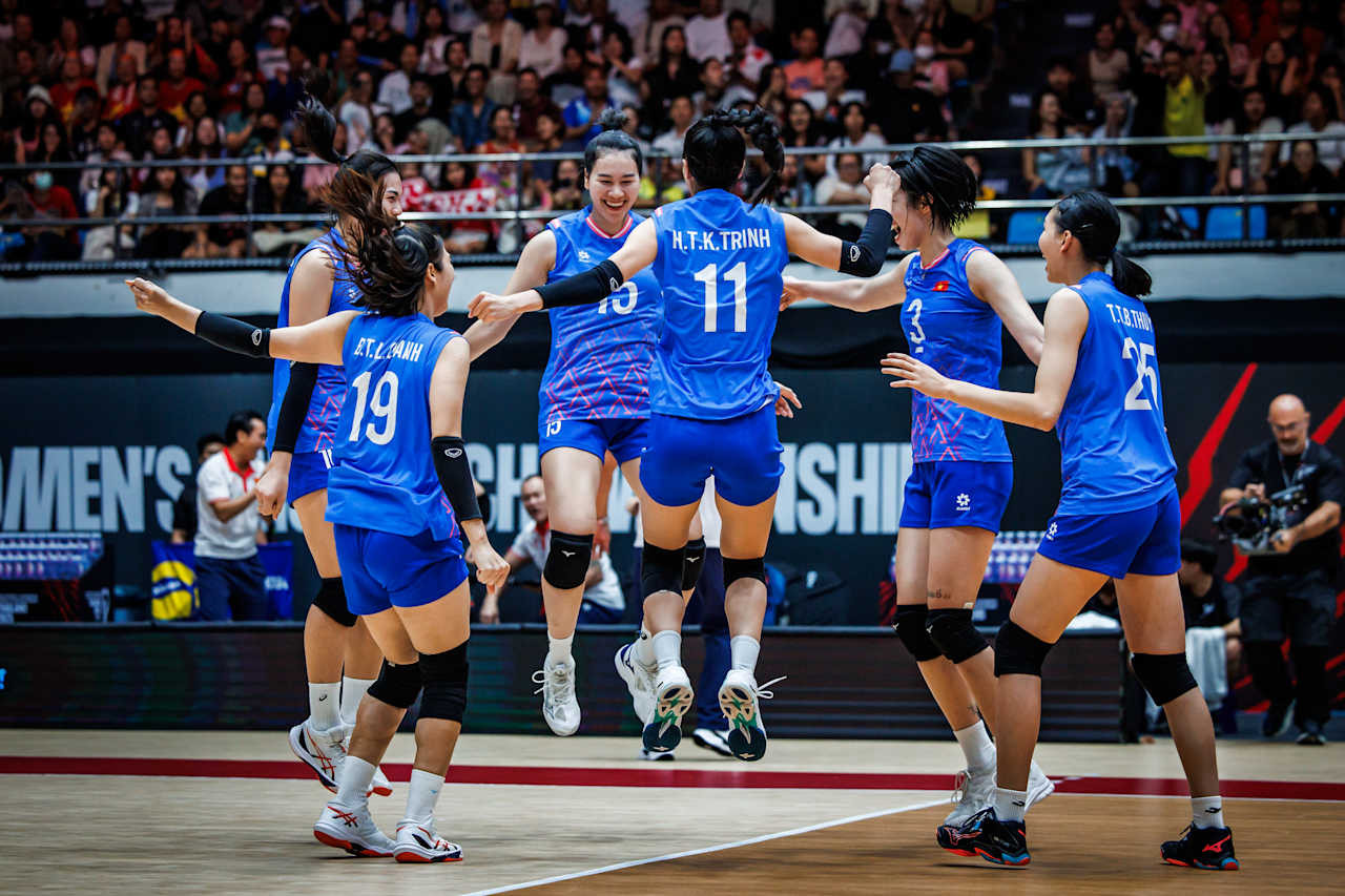 ベトナム・ポーランド女子サッカーチーム 28.jpg