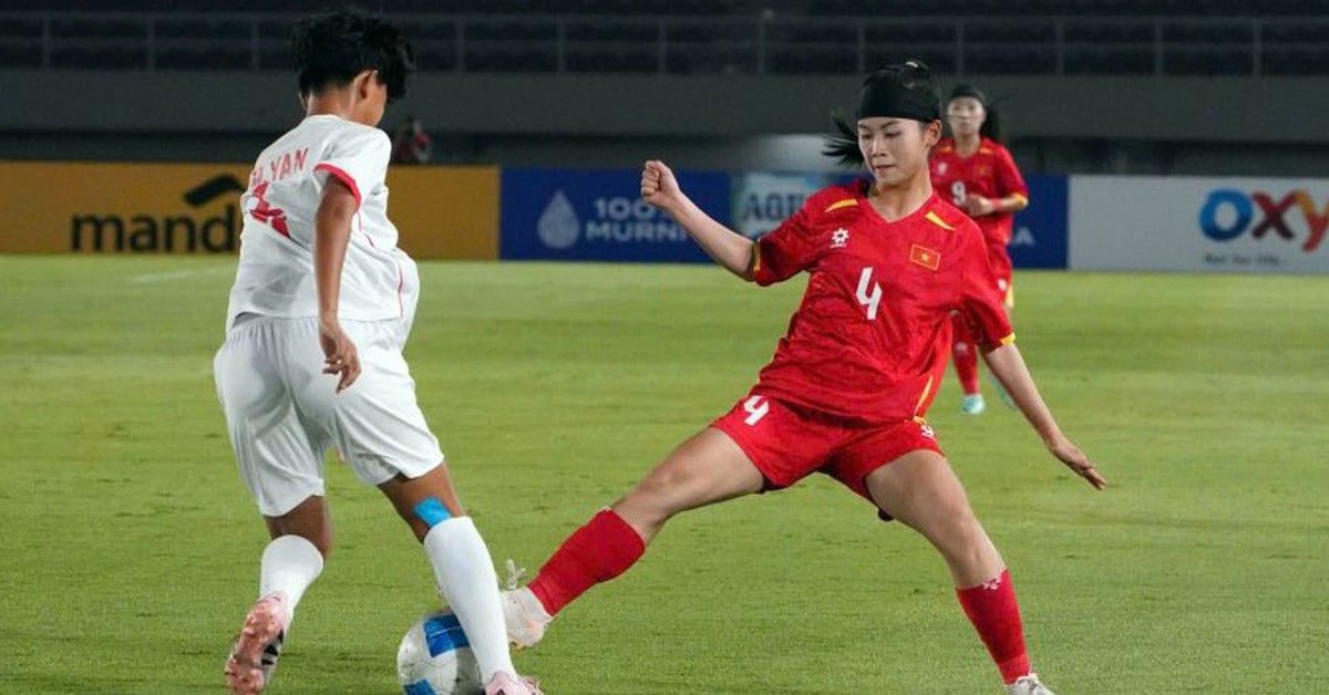 베트남 U16 여자 대표팀, 승부차기 3개 성공하며 미얀마 꺾고 동남아대회 준결승 진출