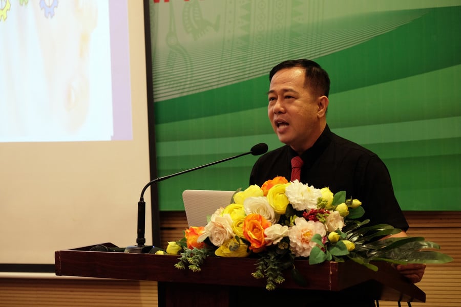 gs-huynh-van-son.jpg