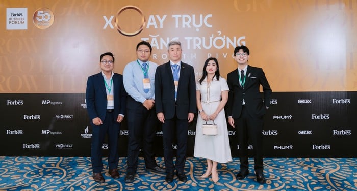 13 năm vững vị thế Top 50 Công ty niêm yết tốt nhất Việt Nam của DHG Pharma- Ảnh 2.