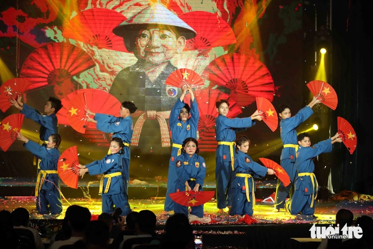 Chiêm ngưỡng tuyệt kỹ Vovinam 'se duyên' với âm nhạc - Ảnh 8.