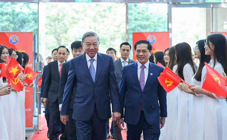 អបអរសាទរខួបលើកទី 80 នៃការបង្កើតការទូតវៀតណាម