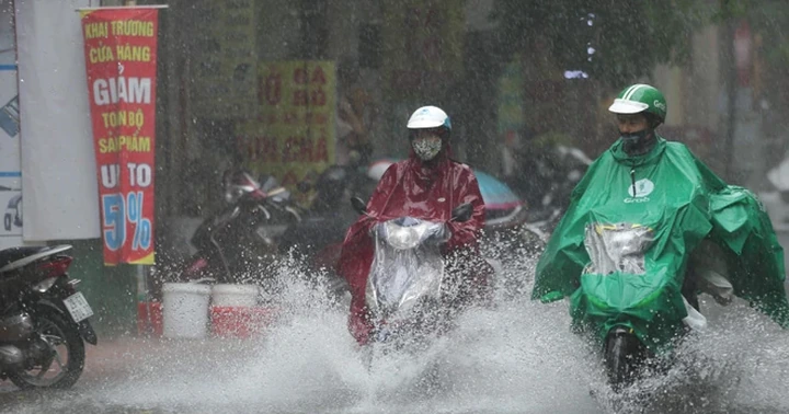 Météo du 25 août : Tempête n° 5, niveau 14, approche des terres, fortes pluies dans les régions du Nord et du Centre