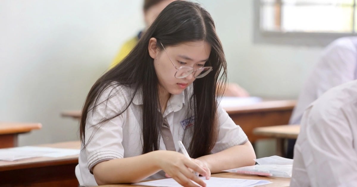 Ungewöhnliche Benchmark-Ergebnisse der Top-Universitäten in Hanoi