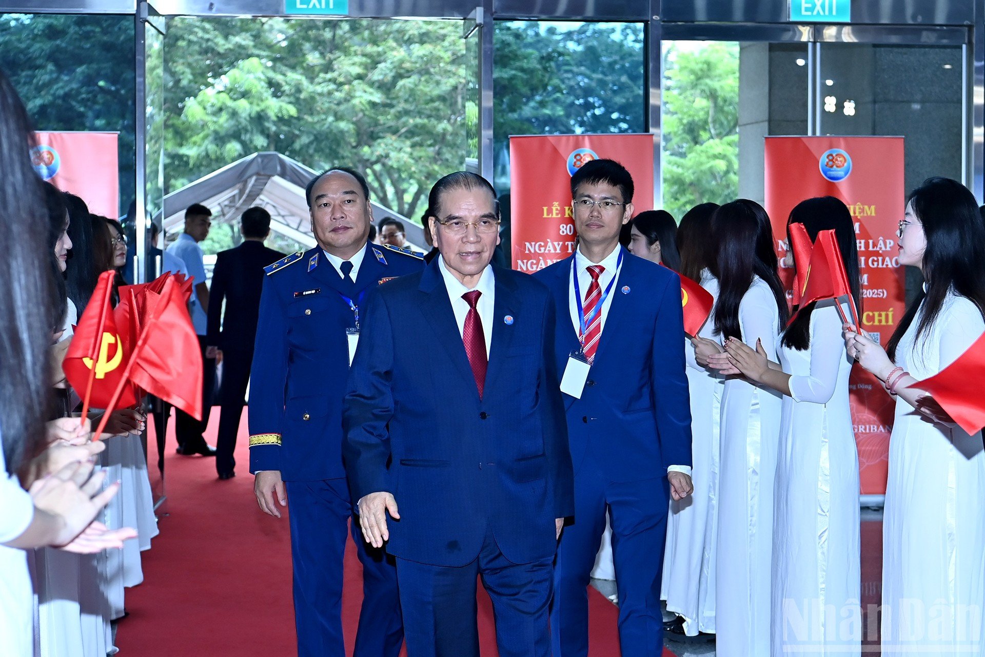 ndo_br_a3-bnd-4962.jpg