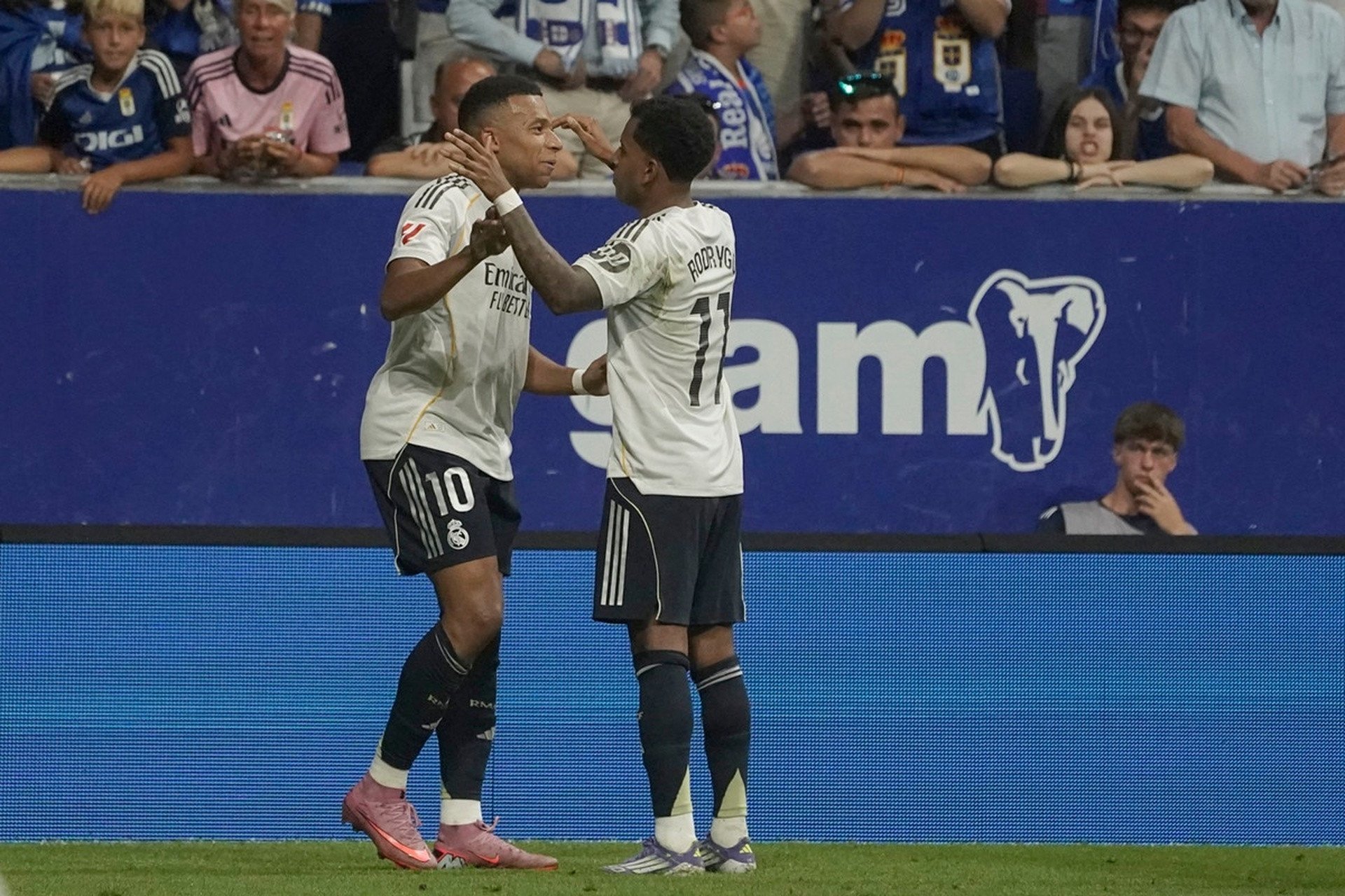 EFE - Rodrygo Mbappe.jpg