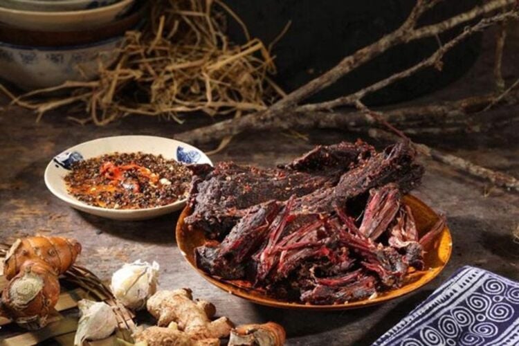 Le secret pour préparer du bœuf séché de buffle aux saveurs du Nord-Ouest à la maison