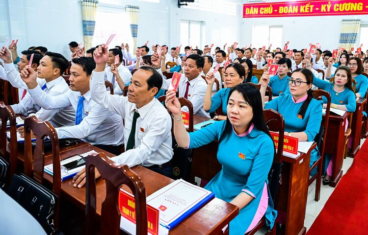 Le Comité du Parti du Congrès de la Commune de Vinh Hoa a convenu de 19 objectifs de développement.