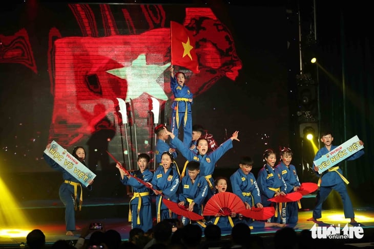 Chiêm ngưỡng tuyệt kỹ Vovinam 'se duyên' với âm nhạc - Ảnh 9.
