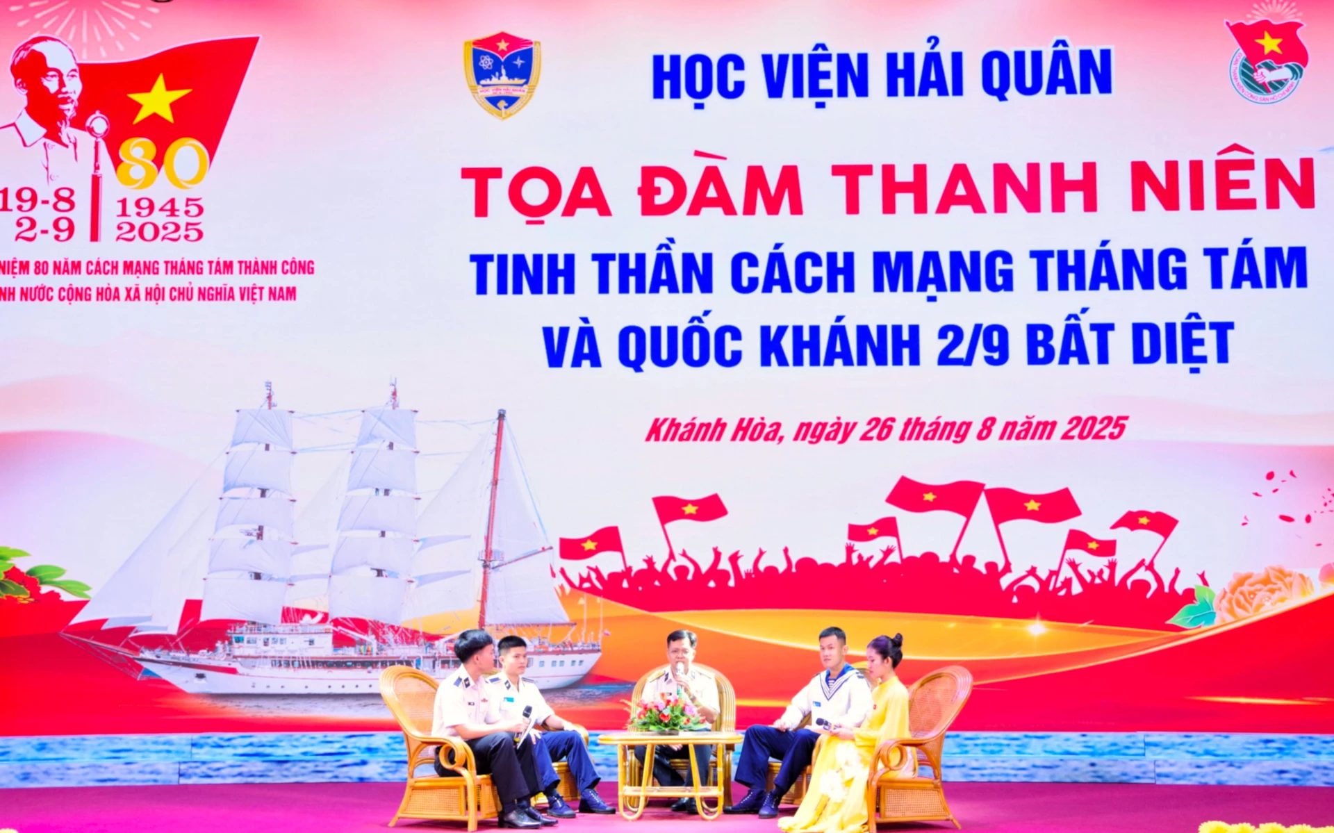 Naval Academy organizes youth seminar "Immortal spirit of August Revolution and National Day 2-9"
