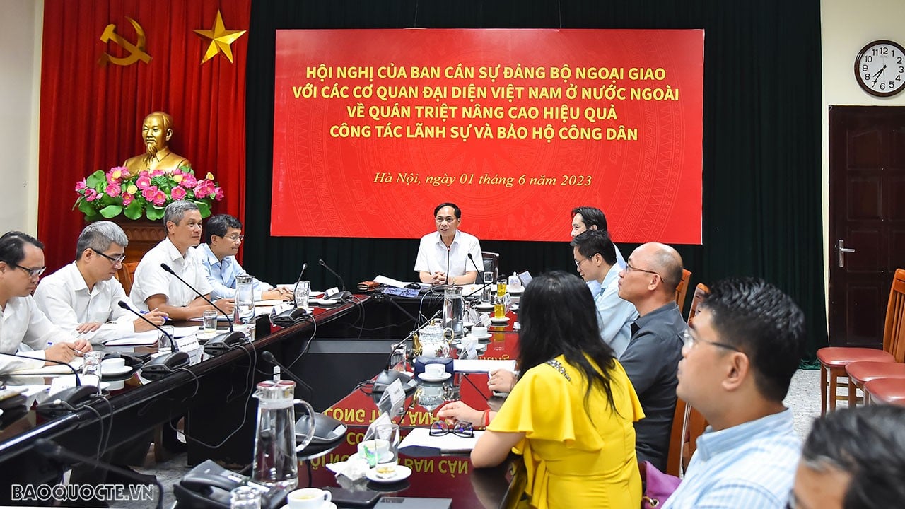Lãnh sự Việt Nam với sứ mệnh phụng sự Tổ quốc, phục vụ nhân dân