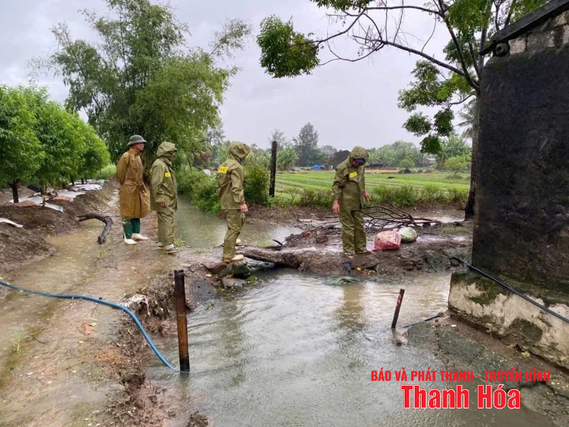 ទឹកជំនន់ ភាពឯកោក្នុងតំបន់; កំណត់ត្រាដំបូងនៃការខូចខាតផ្ទះ និងដំណាំជាច្រើន។