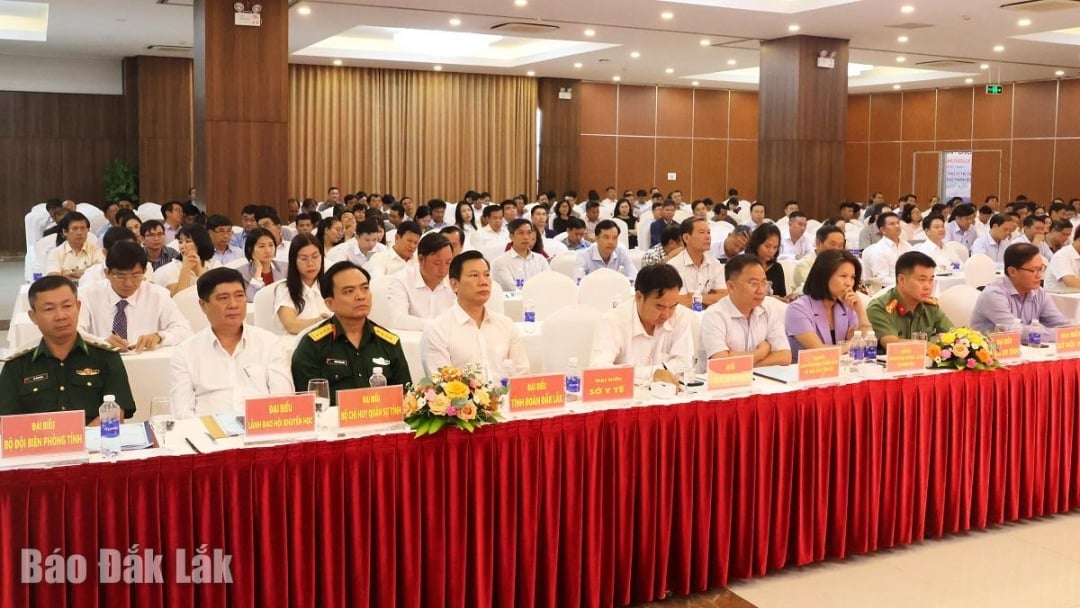 ប្រតិភូចូលរួមសន្និសីទ។